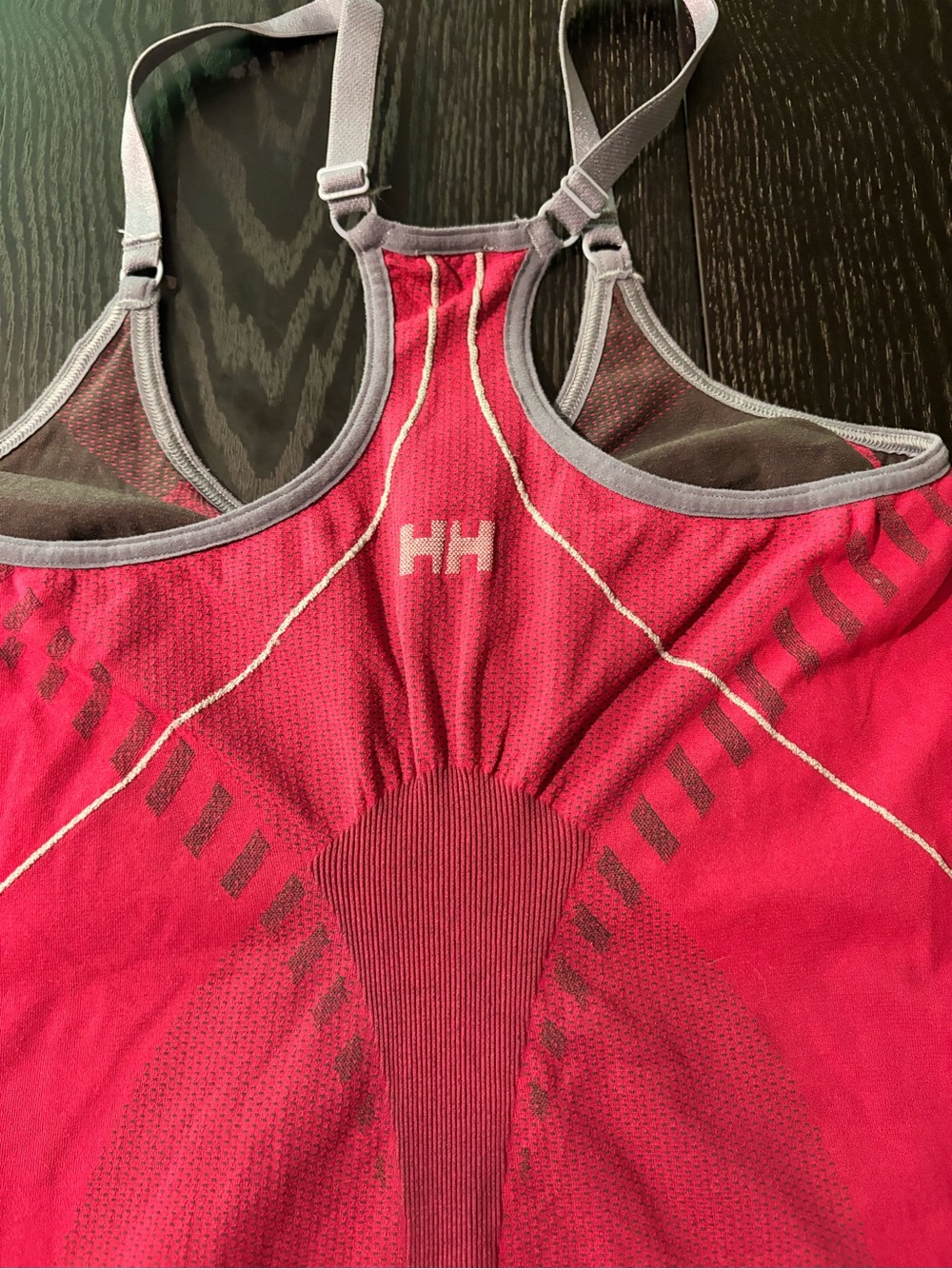 Helly Hansen Racerback Tank Top, trail, hiking, yoga, workout, performance - Picture 2 of 5